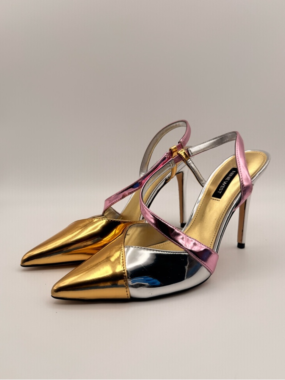 Nine West Metallic Slingback Heels Women’s Size 7 Gold Silver Pointed Toe